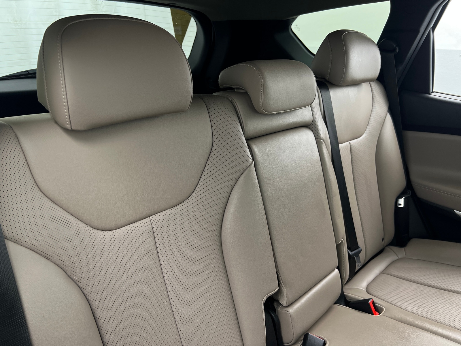 Thumbnail: 2023 Hyundai Santa Fe - 6