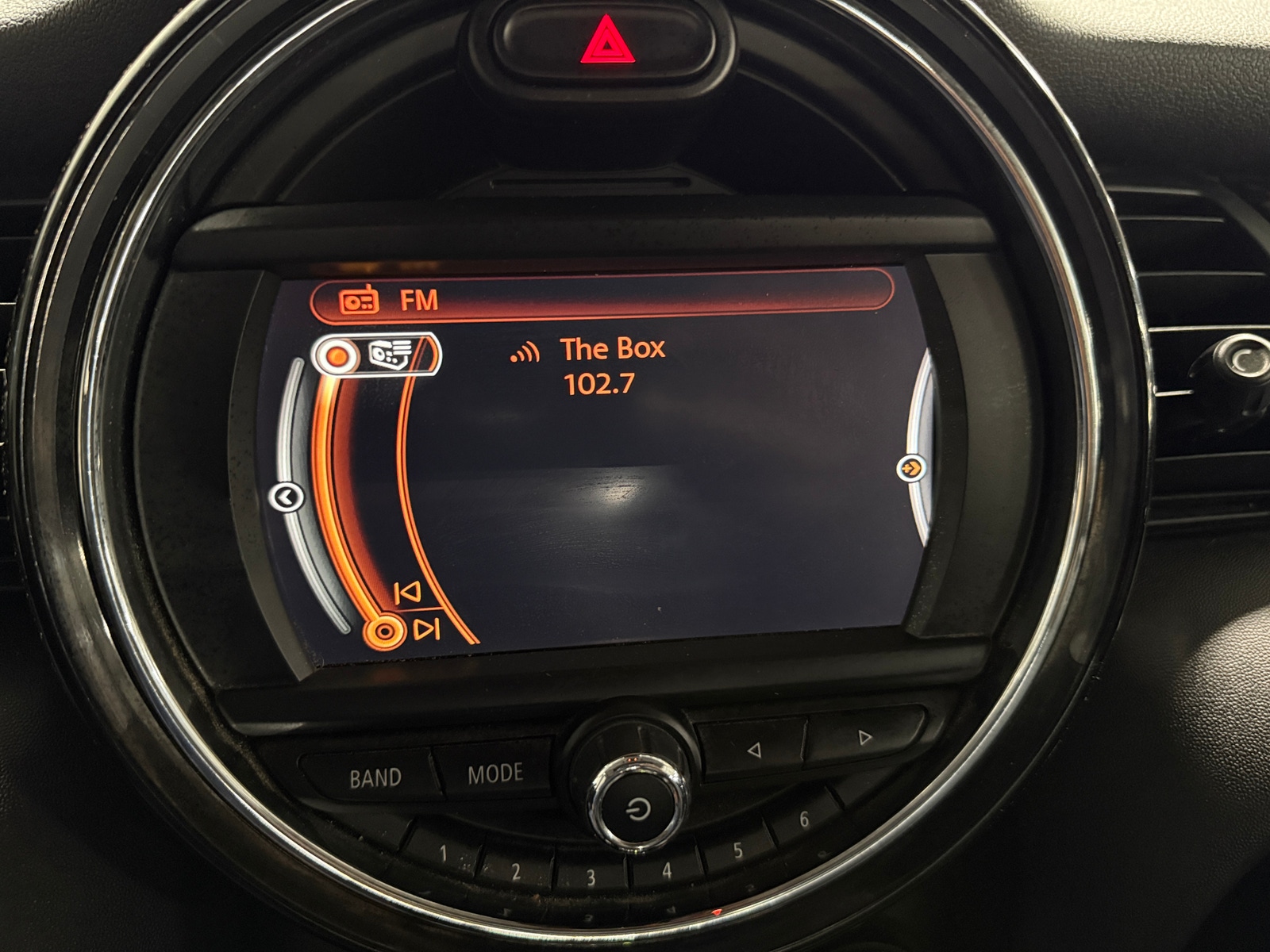 Thumbnail: 2017 MINI Cooper Hardtop - 3