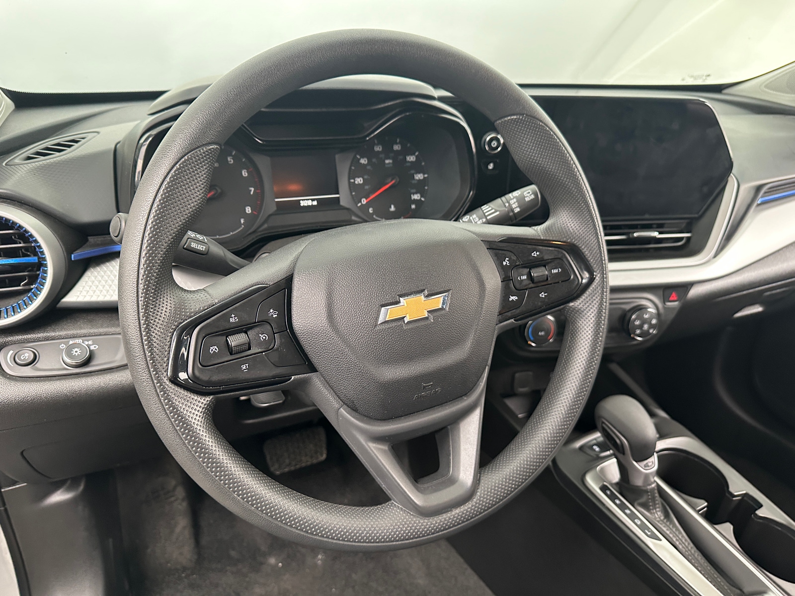 Thumbnail: 2025 Chevrolet Trax - 5