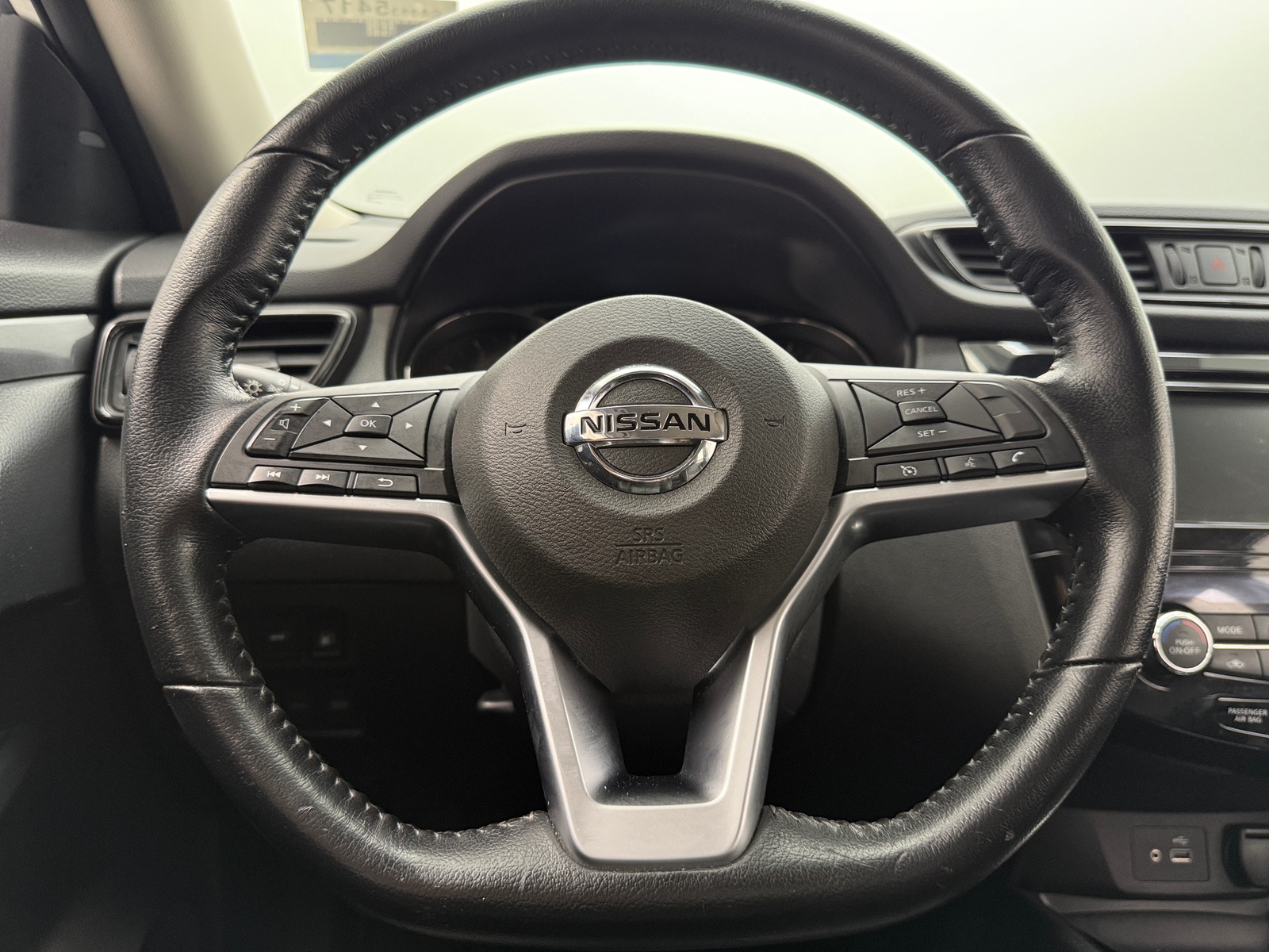 Thumbnail: 2020 Nissan Rogue - 5
