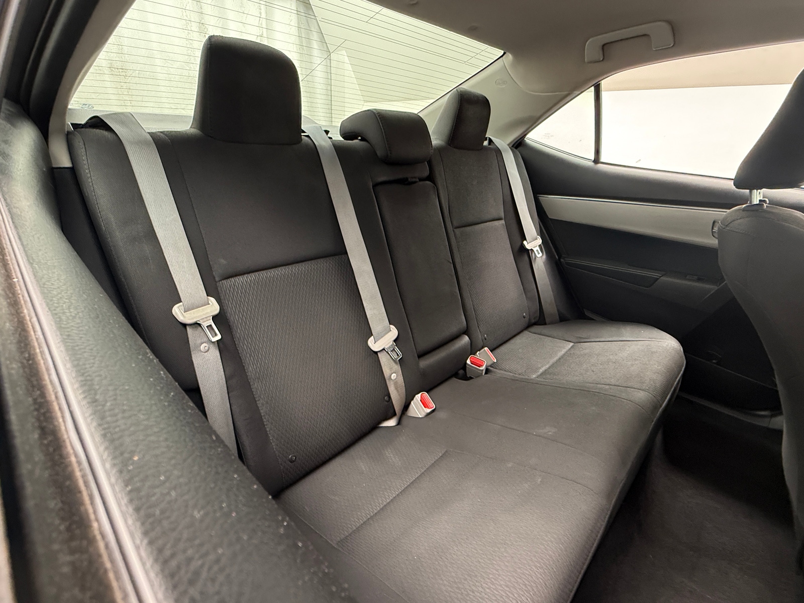 Thumbnail: 2015 Toyota Corolla - 6