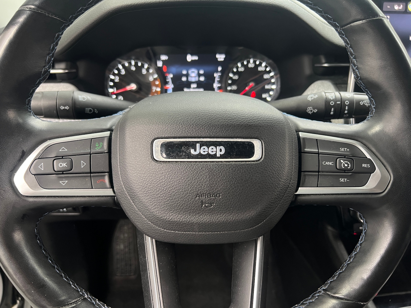 Thumbnail: 2022 Jeep Compass - 4