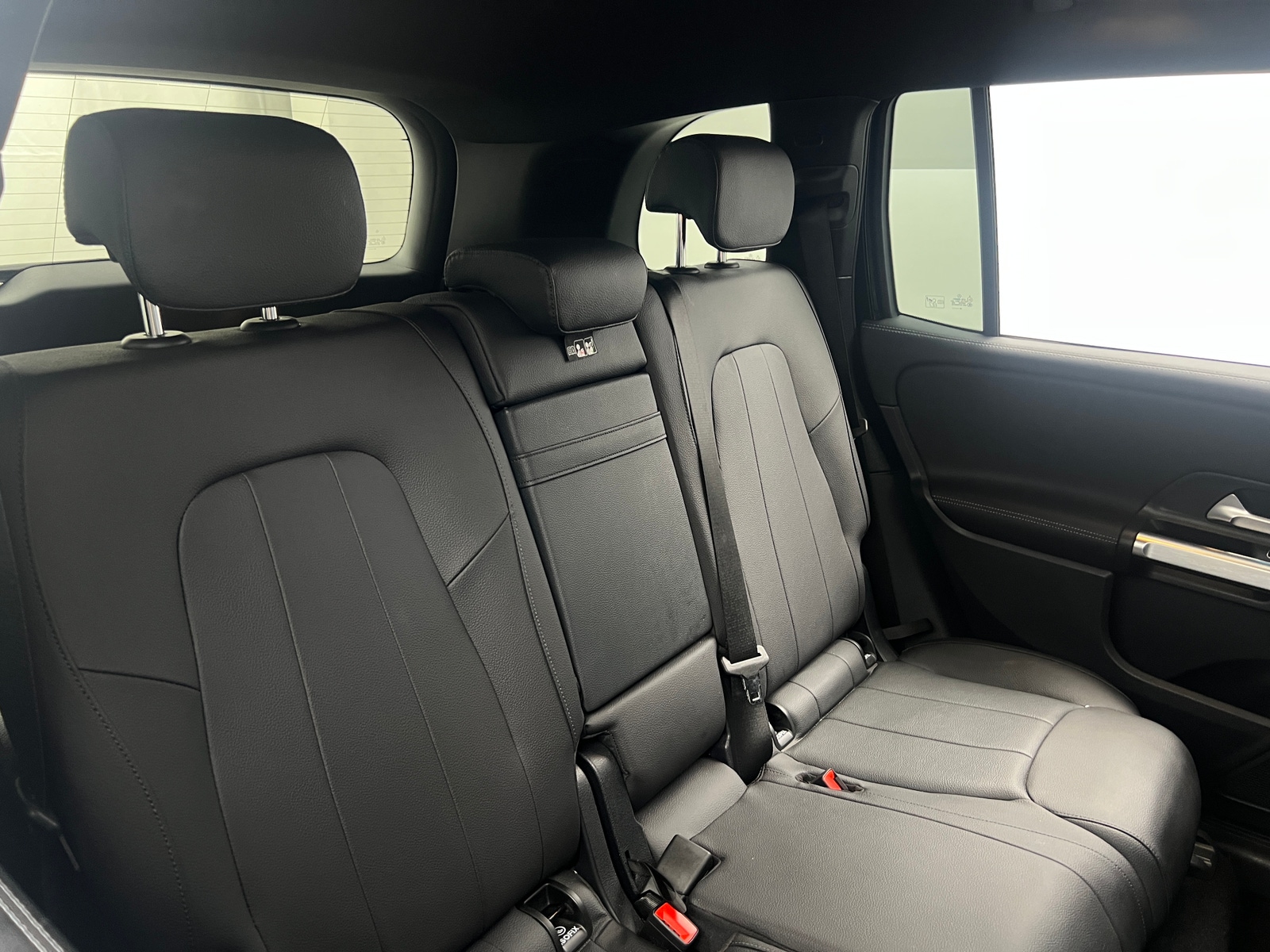 Thumbnail: 2025 Mercedes-Benz GLB - 5