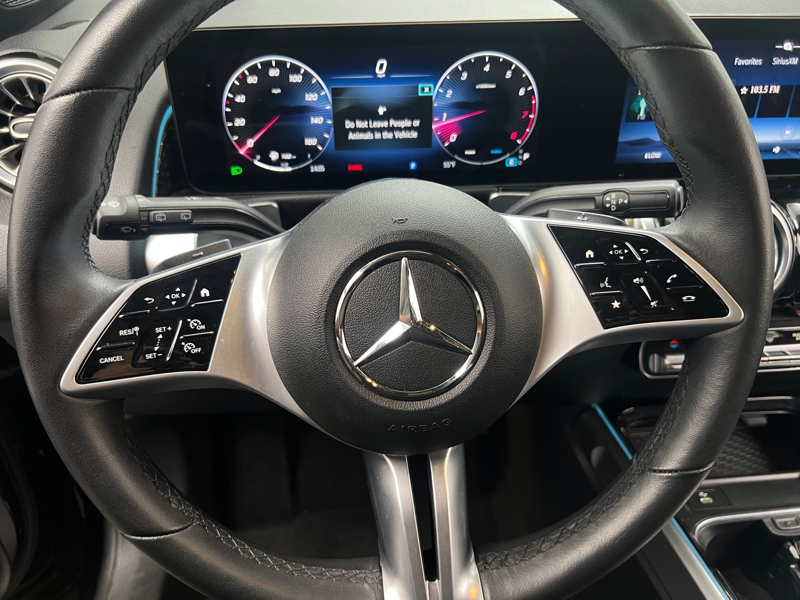 Thumbnail: 2025 Mercedes-Benz GLB - 4