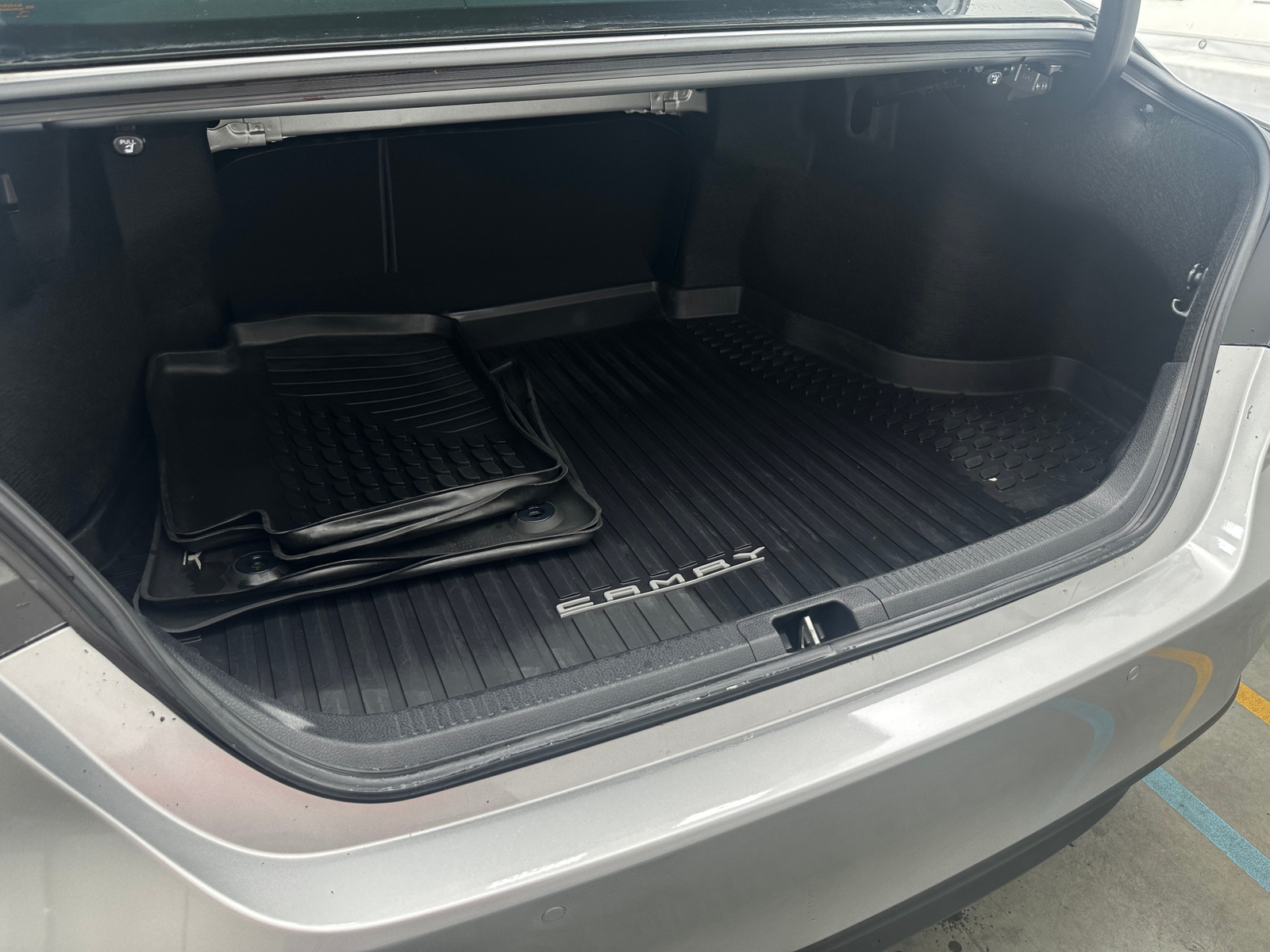 Thumbnail: 2019 Toyota Camry - 6
