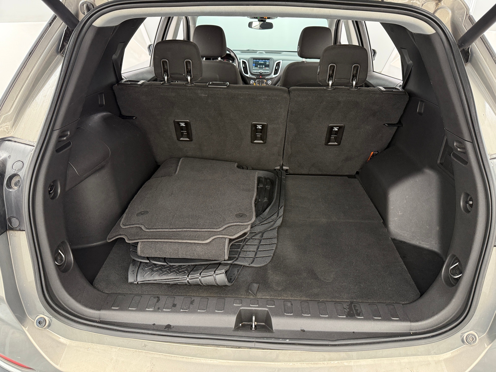 Thumbnail: 2019 Chevrolet Equinox - 7