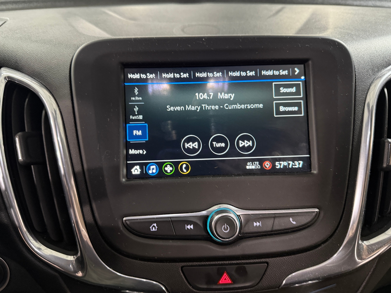 Thumbnail: 2019 Chevrolet Equinox - 4