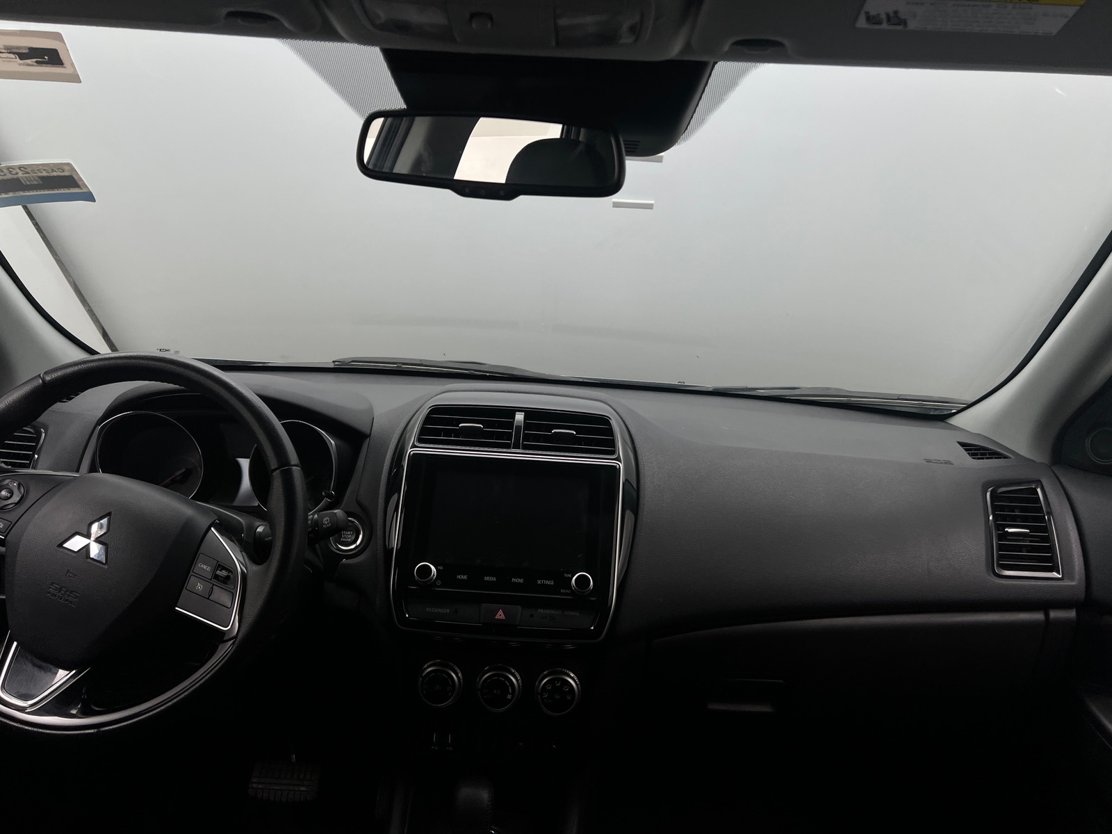 Thumbnail: 2024 Mitsubishi Outlander Sport - 3
