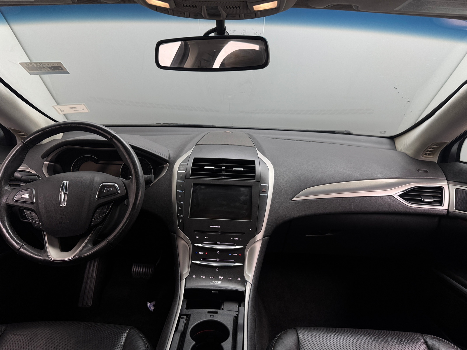 Thumbnail: 2014 Lincoln MKZ - 2