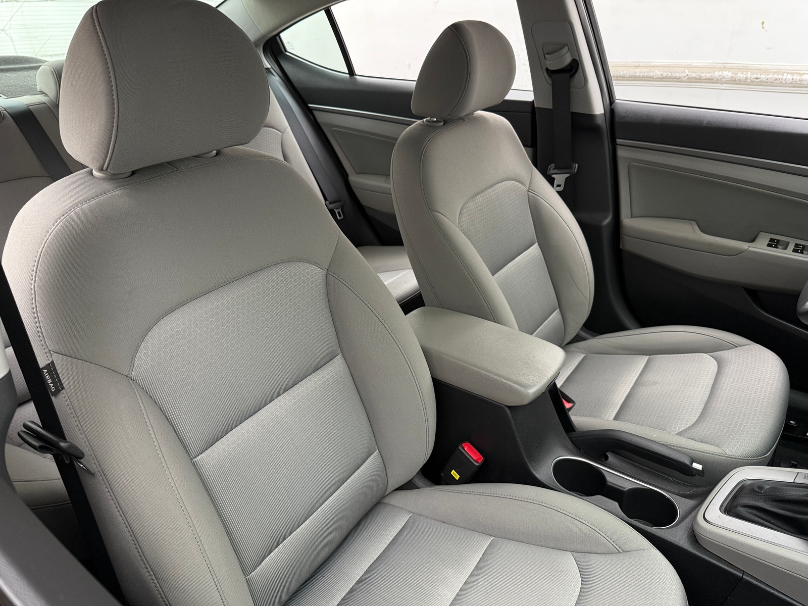 Thumbnail: 2018 Hyundai Elantra - 2
