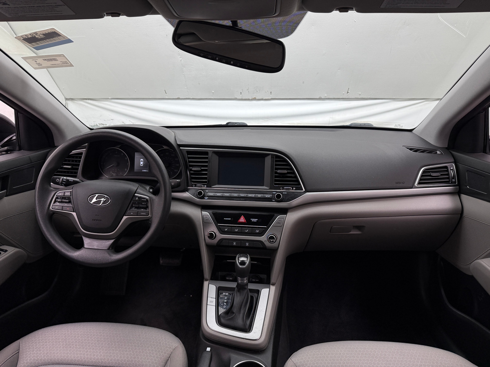 Thumbnail: 2018 Hyundai Elantra - 3