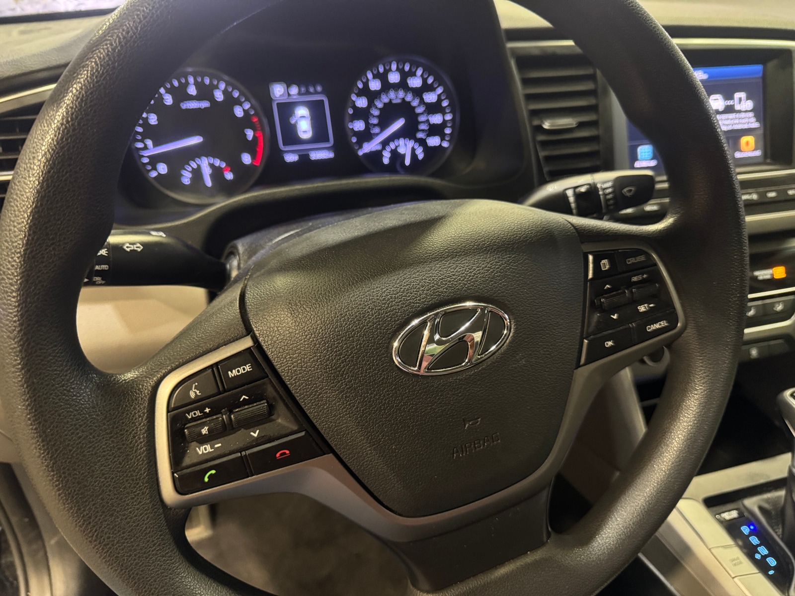 Thumbnail: 2018 Hyundai Elantra - 5