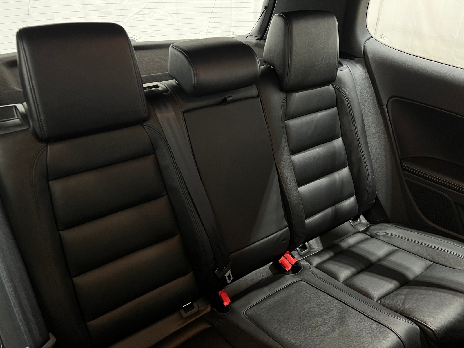 Thumbnail: 2012 Volkswagen Golf - 5