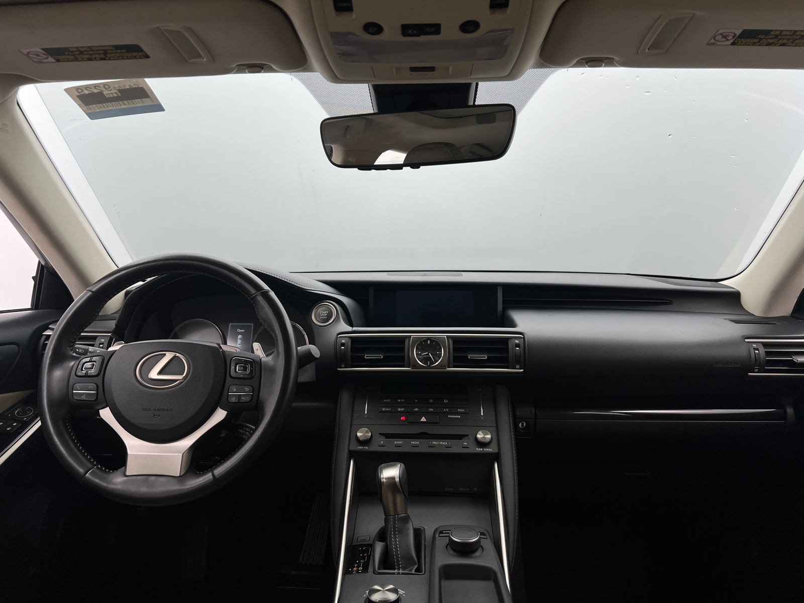 Thumbnail: 2019 Lexus IS - 2