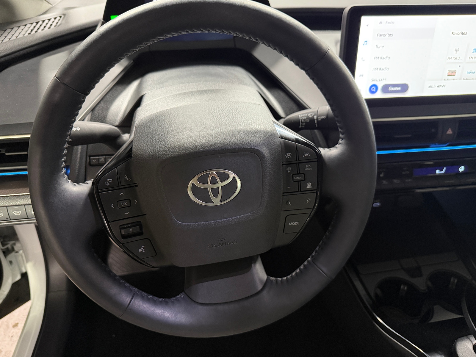 Thumbnail: 2023 Toyota Prius - 4