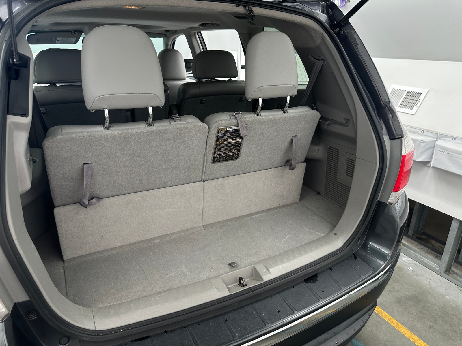 Thumbnail: 2012 Toyota Highlander - 6