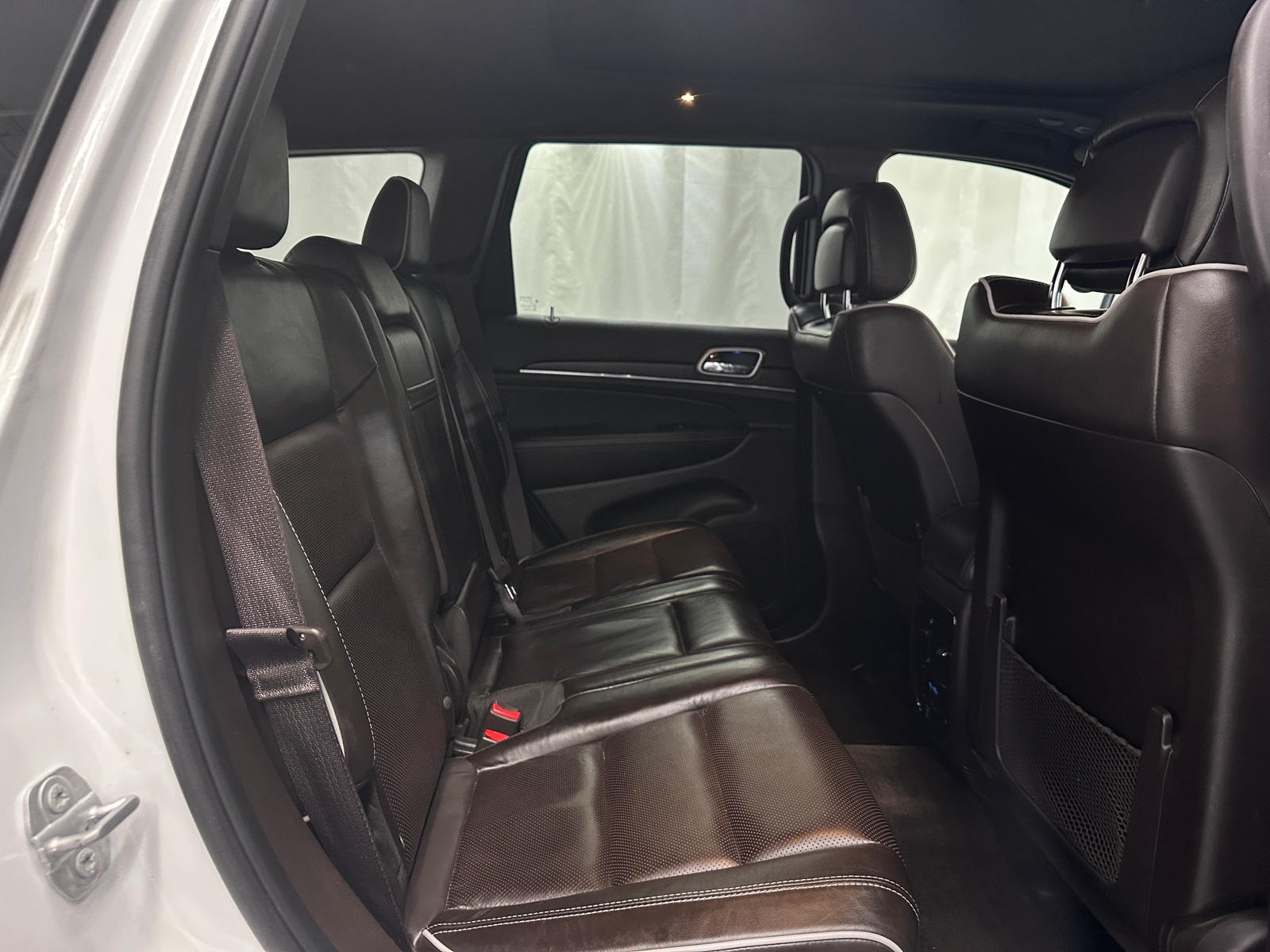 Thumbnail: 2018 Jeep Grand Cherokee - 5