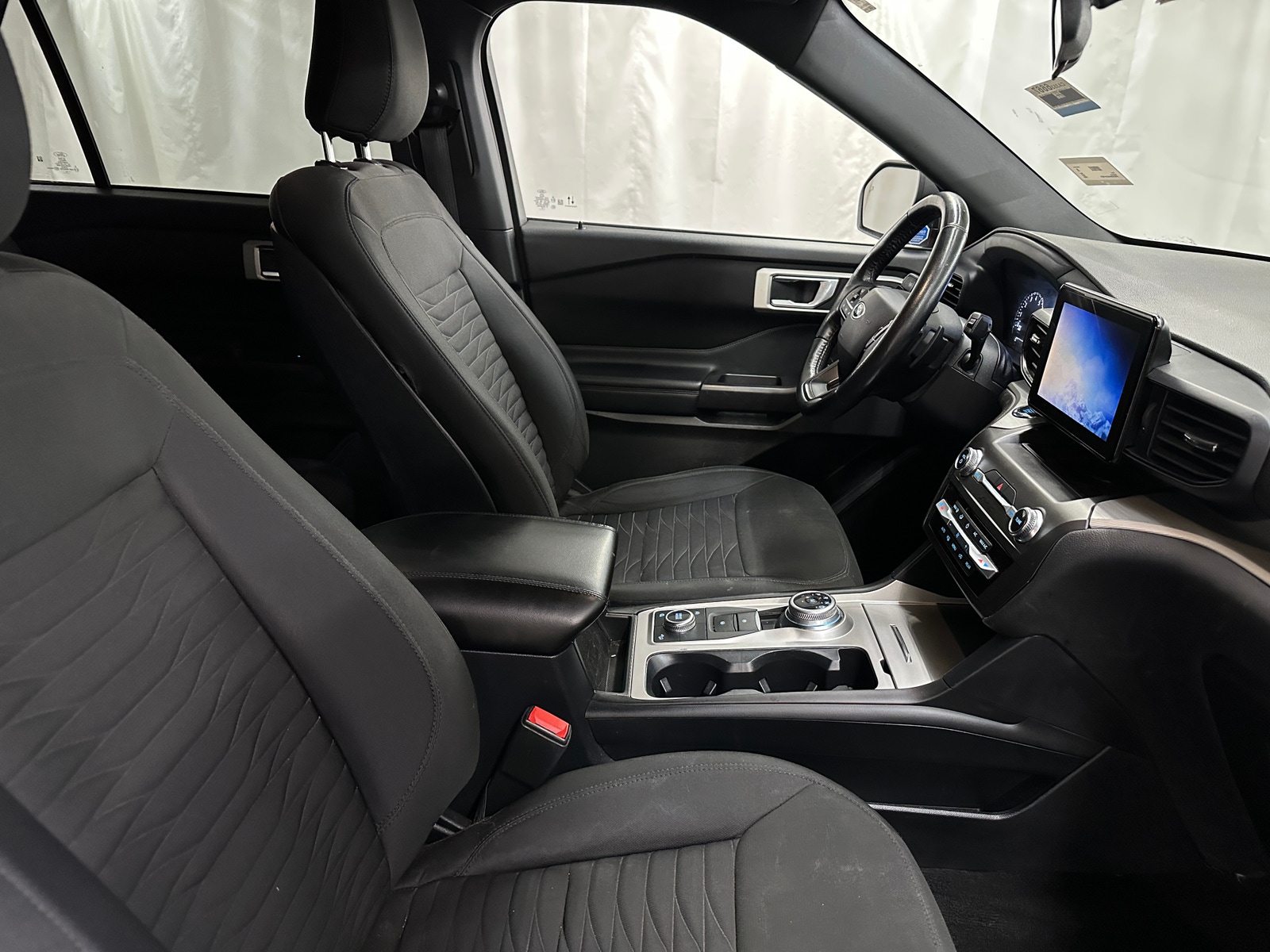 Thumbnail: 2020 Ford Explorer - 2