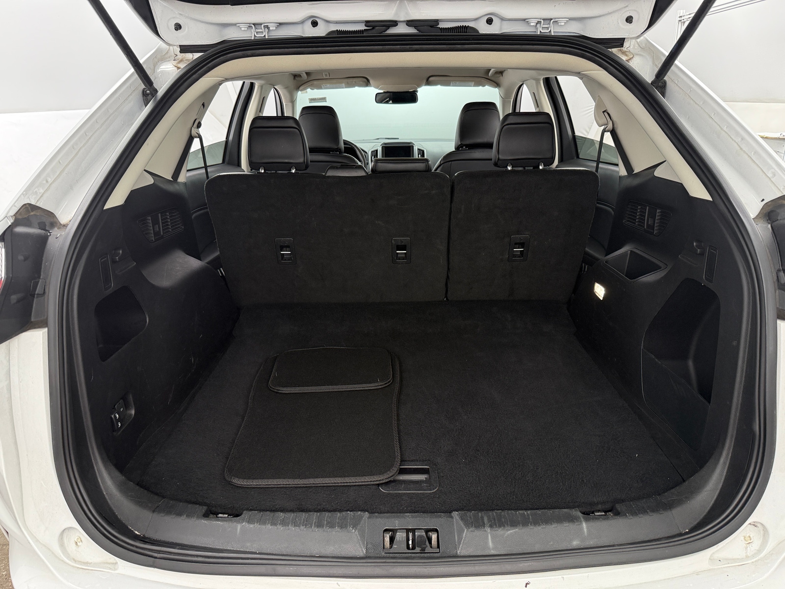 Thumbnail: 2024 Ford Edge - 6