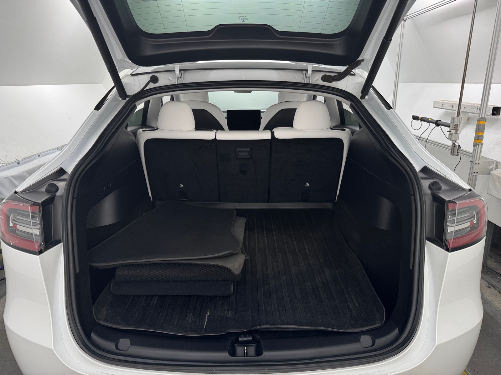 Thumbnail: 2021 Tesla Model Y - 6