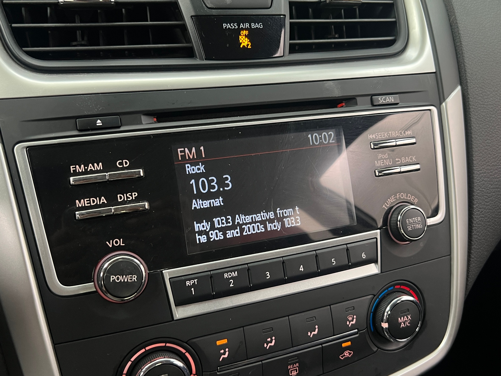 Thumbnail: 2018 Nissan Altima - 4