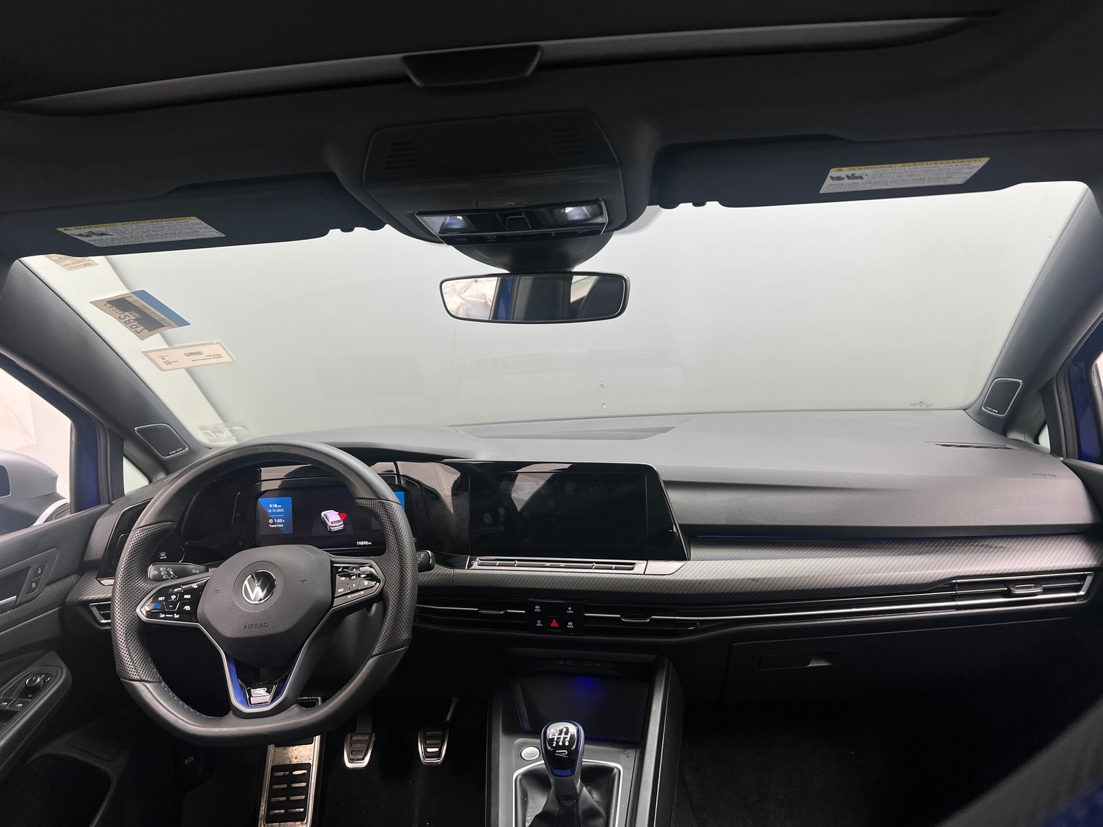 Thumbnail: 2022 Volkswagen Golf - 2