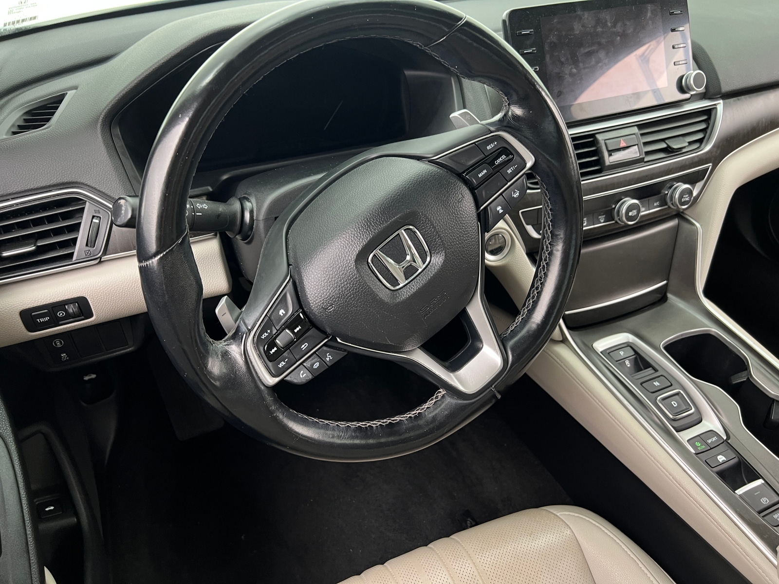 Thumbnail: 2019 Honda Accord - 4