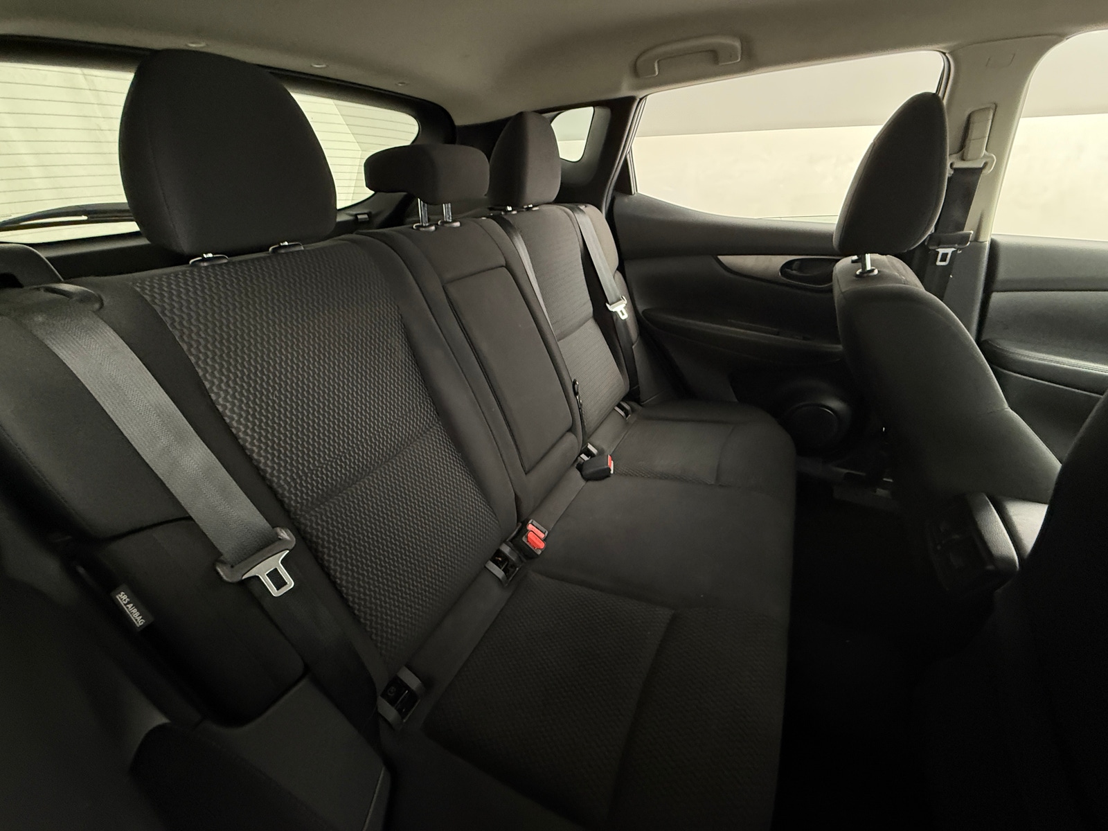 Thumbnail: 2021 Nissan Rogue Sport - 6