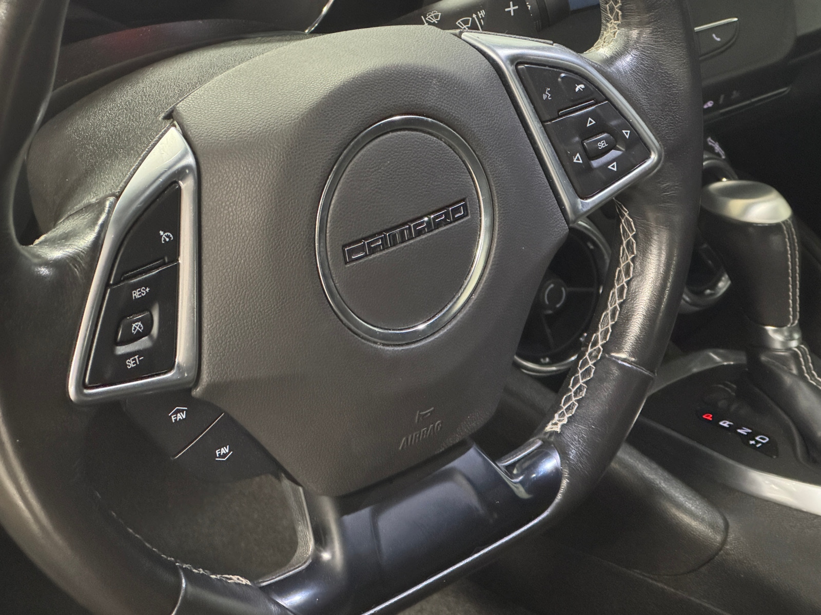 Thumbnail: 2018 Chevrolet Camaro - 4