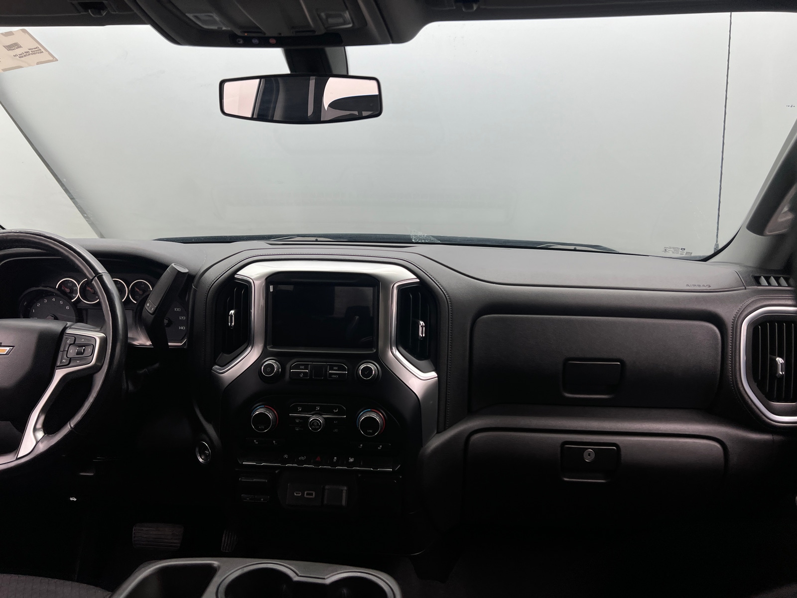 Thumbnail: 2019 Chevrolet Silverado 1500 - 3