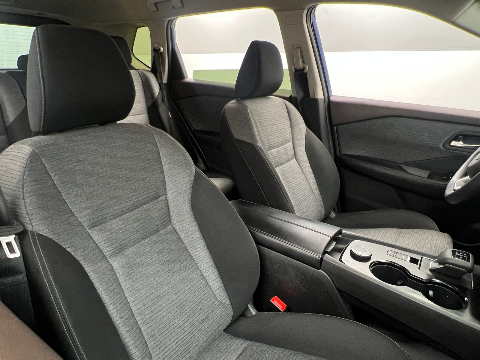 Thumbnail: 2023 Nissan Rogue - 2