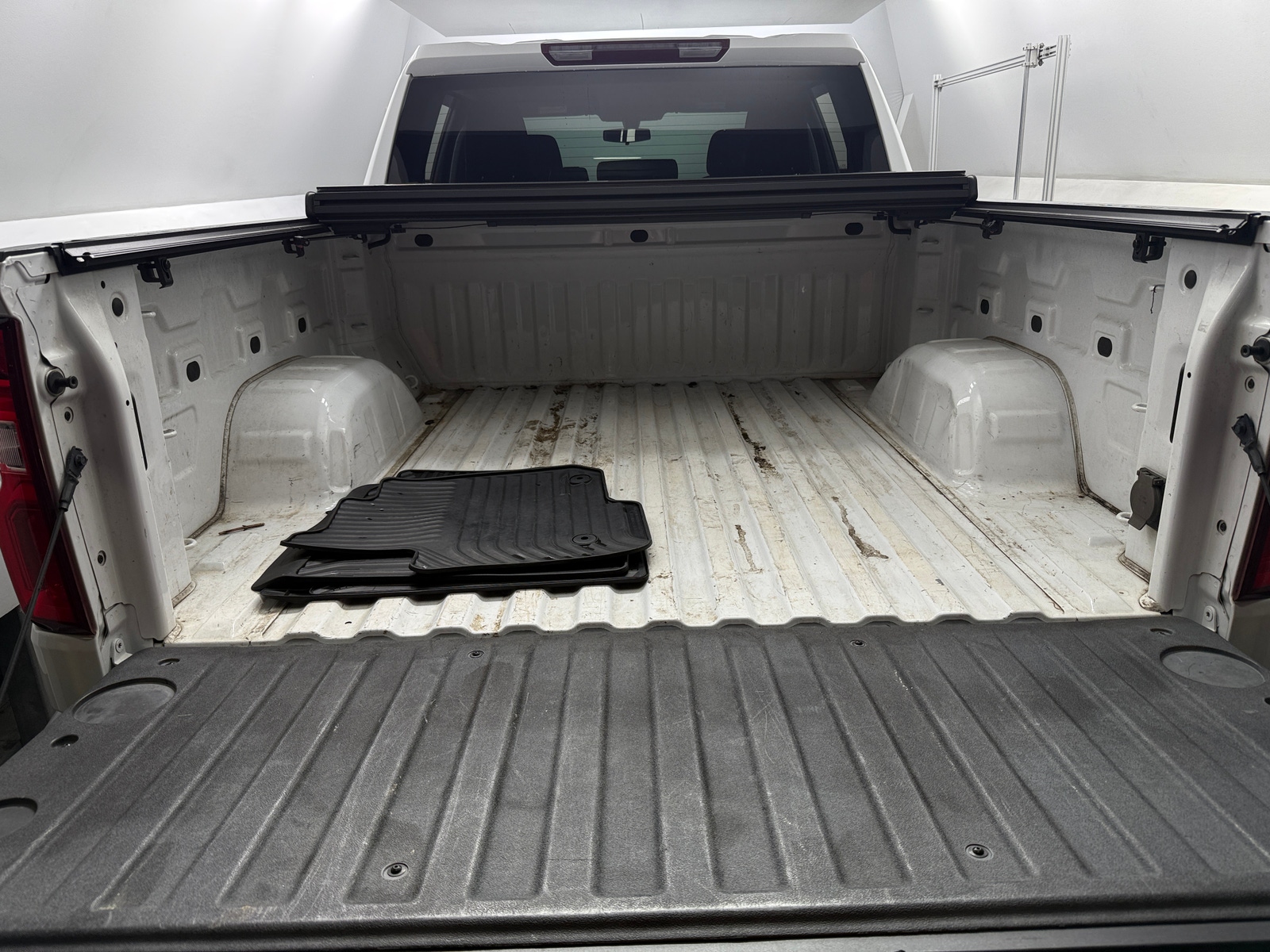 Thumbnail: 2021 Chevrolet Silverado 1500 - 7