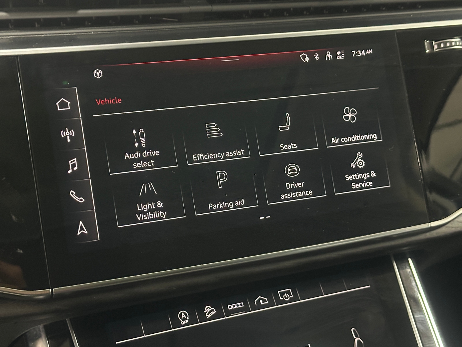 Thumbnail: 2022 Audi Q7 - 3