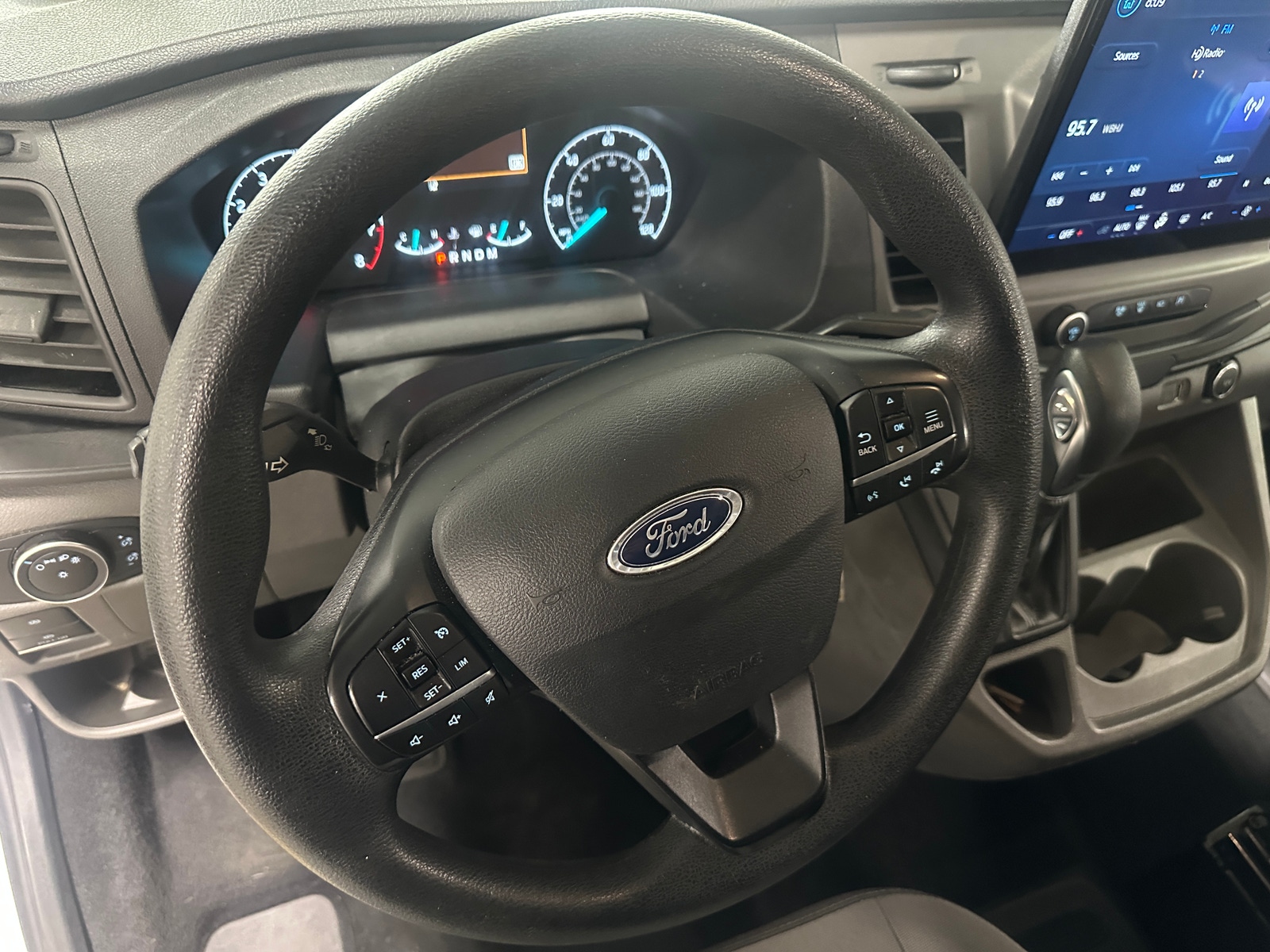 Thumbnail: 2022 Ford Econoline - 5