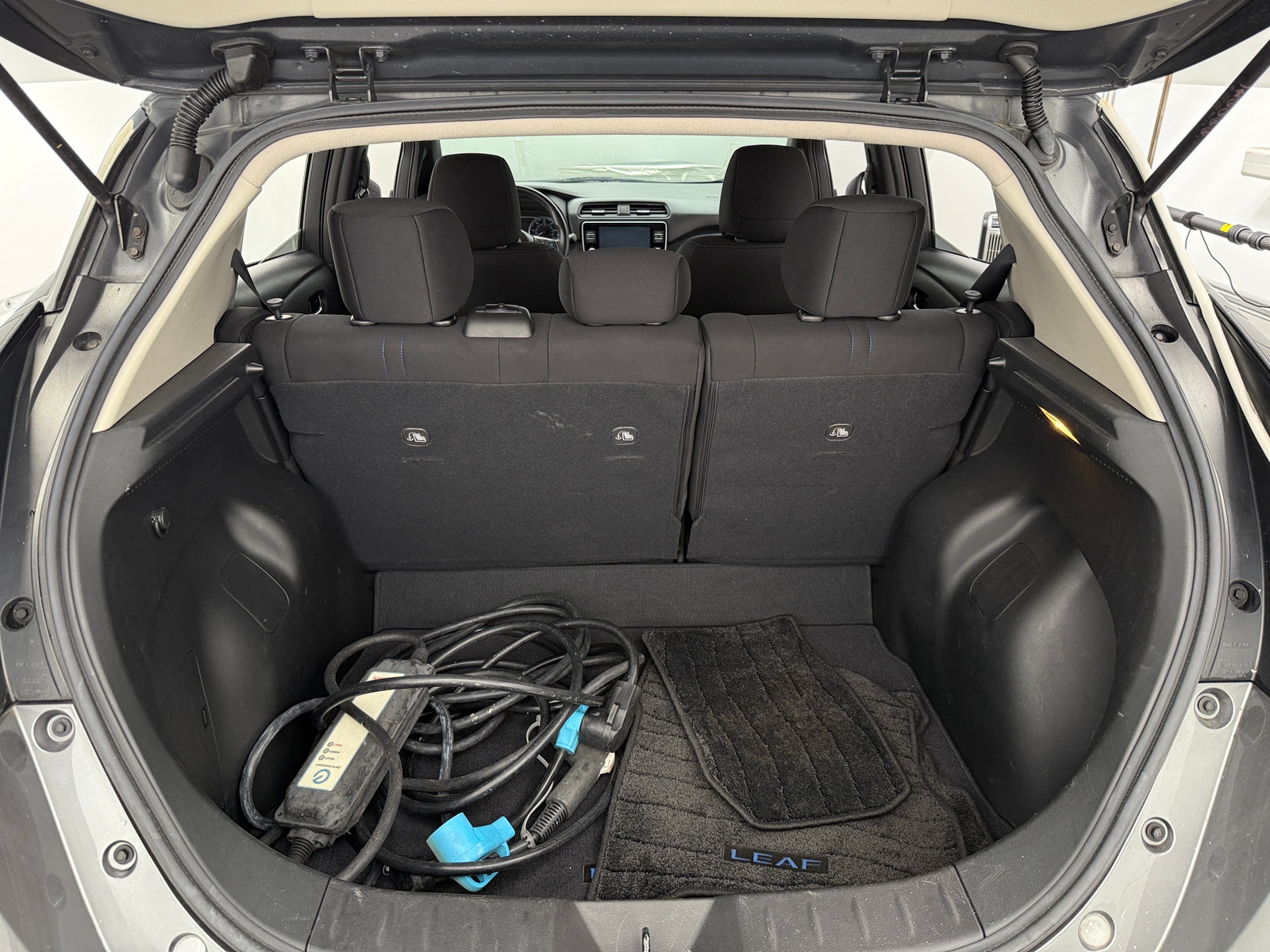 Thumbnail: 2020 Nissan Leaf - 7