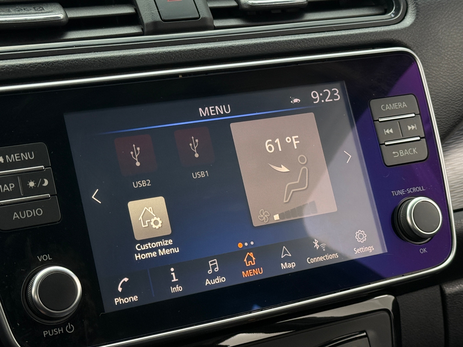 Thumbnail: 2020 Nissan Leaf - 4