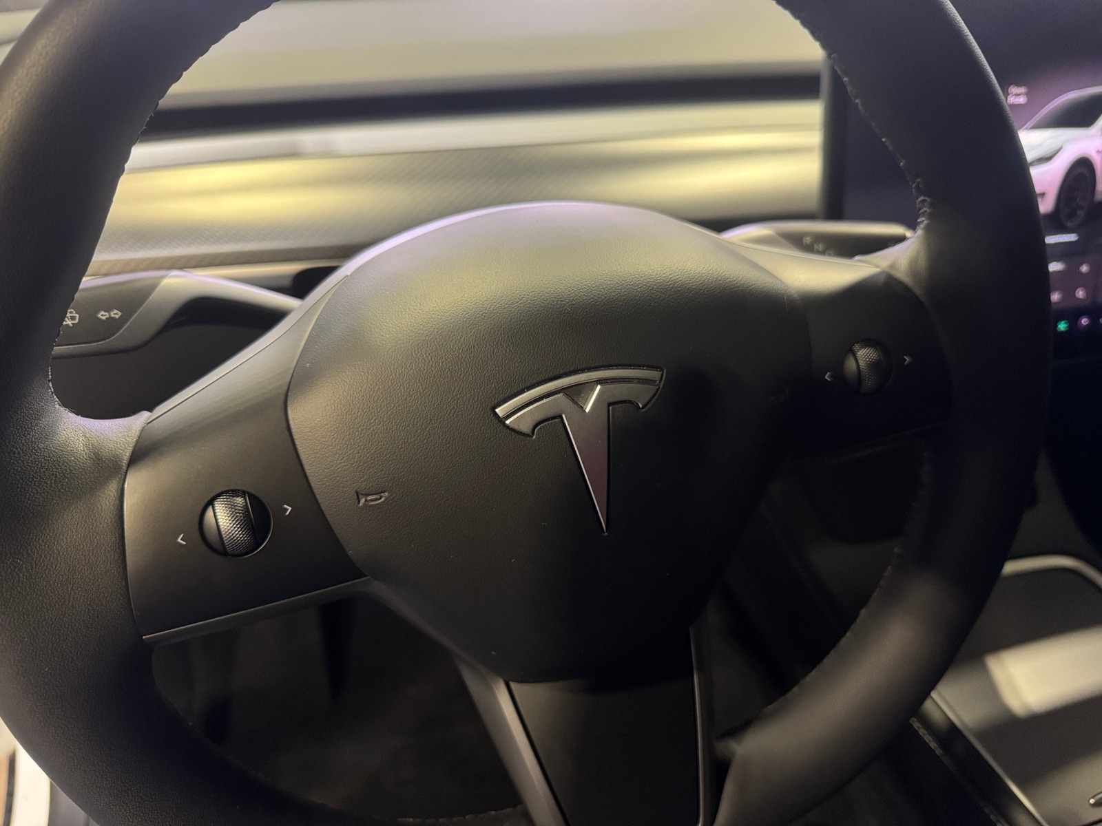 Thumbnail: 2023 Tesla Model Y - 4