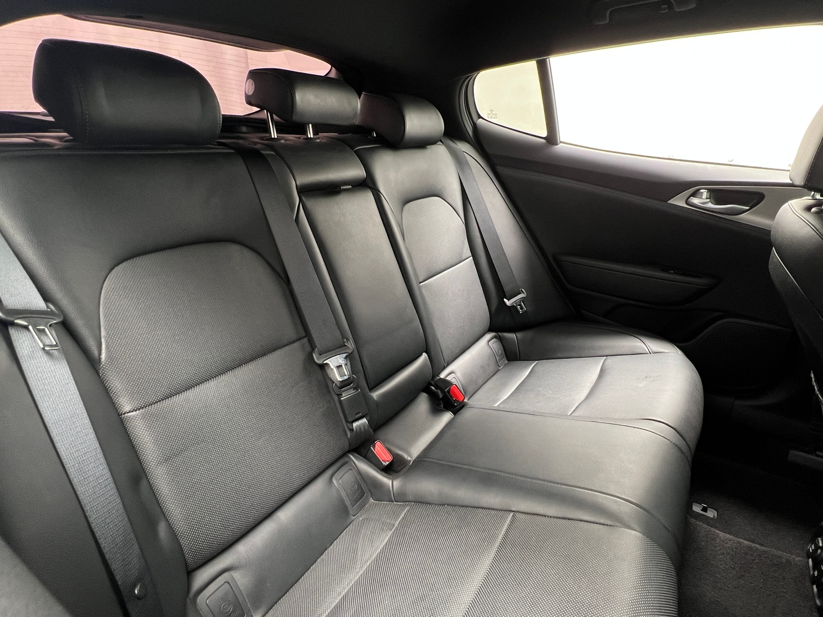Thumbnail: 2019 Kia Stinger - 5