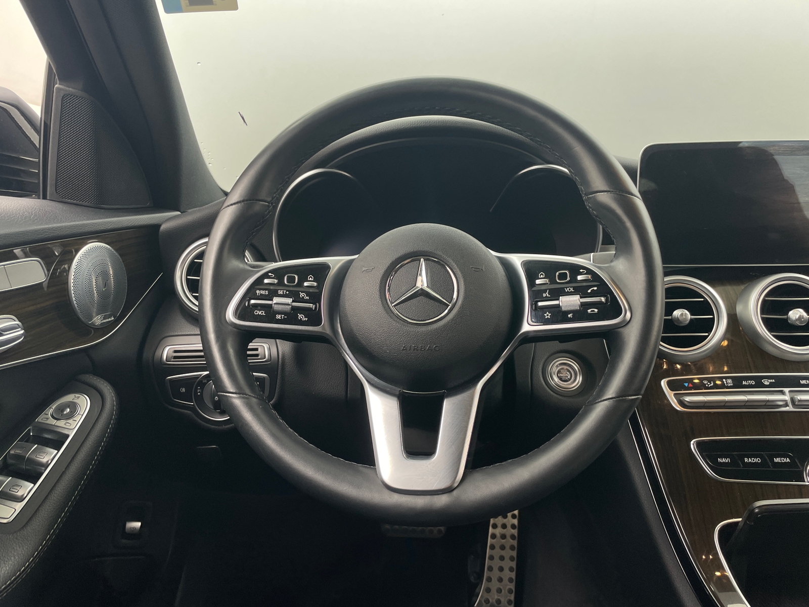 Thumbnail: 2020 Mercedes-Benz C-Class - 4