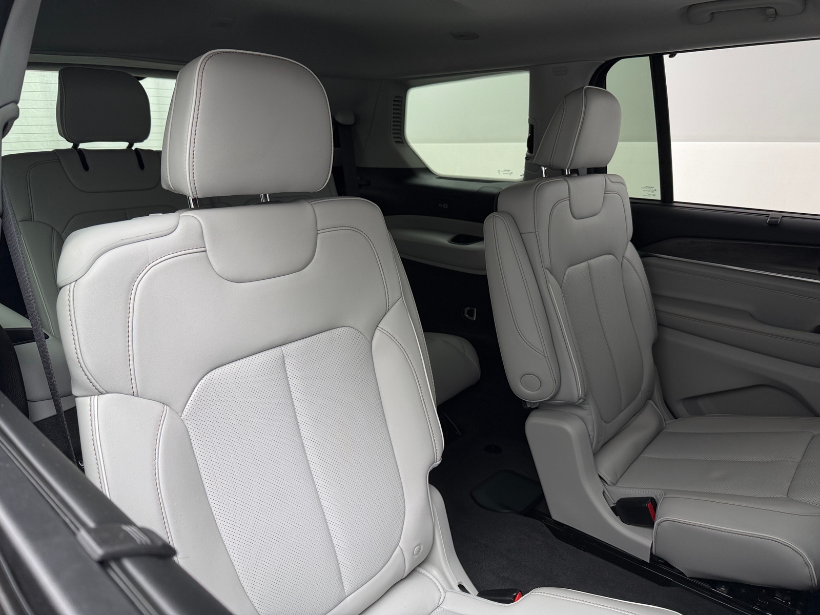 Thumbnail: 2021 Jeep Grand Cherokee L - 5