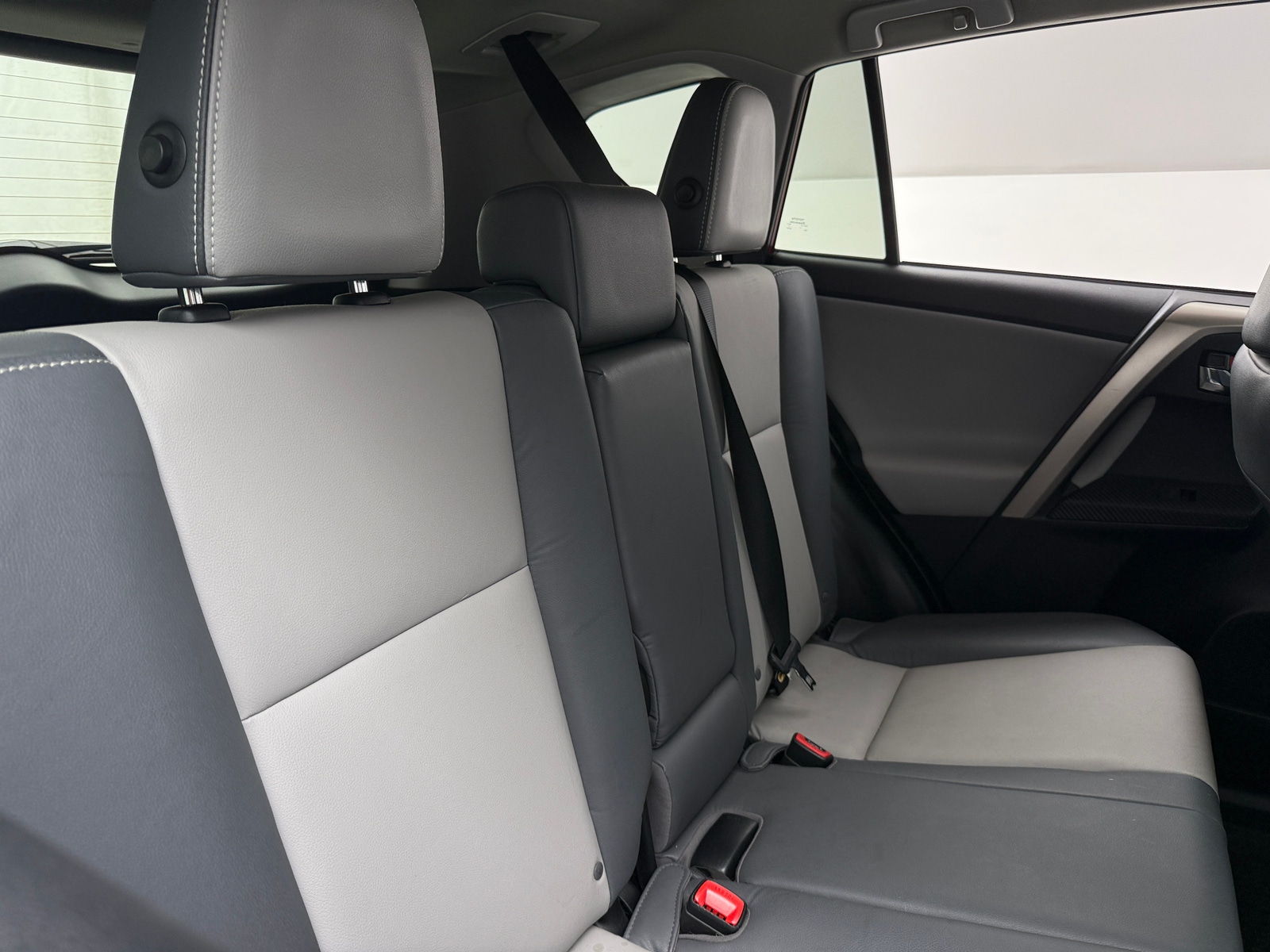 Thumbnail: 2015 Toyota RAV4 - 5