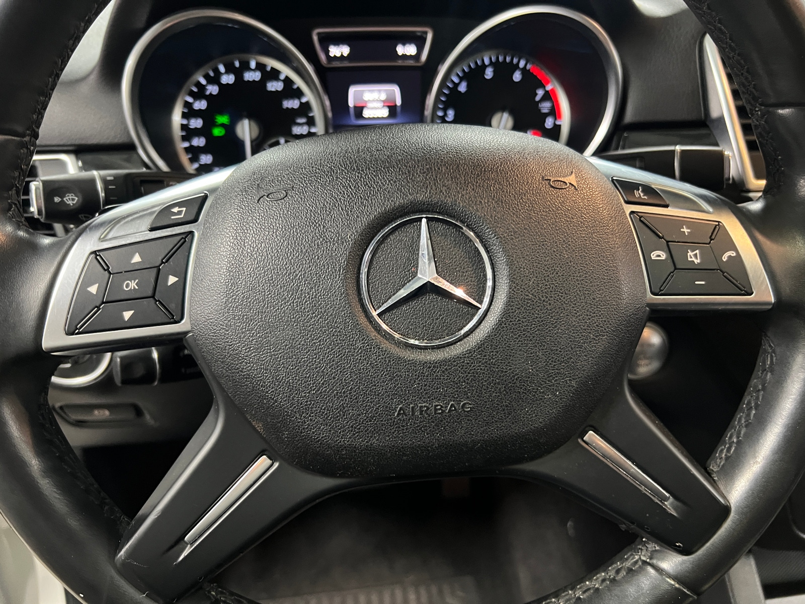 Thumbnail: 2015 Mercedes-Benz M-Class - 4