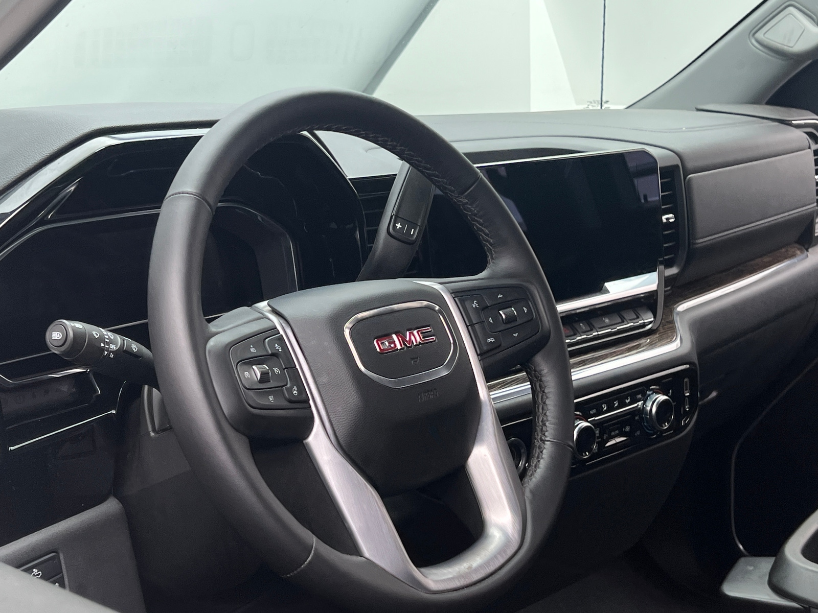 Thumbnail: 2022 GMC Sierra 1500 - 5