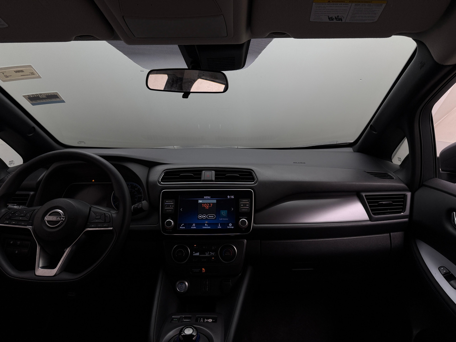 Thumbnail: 2025 Nissan Leaf - 3