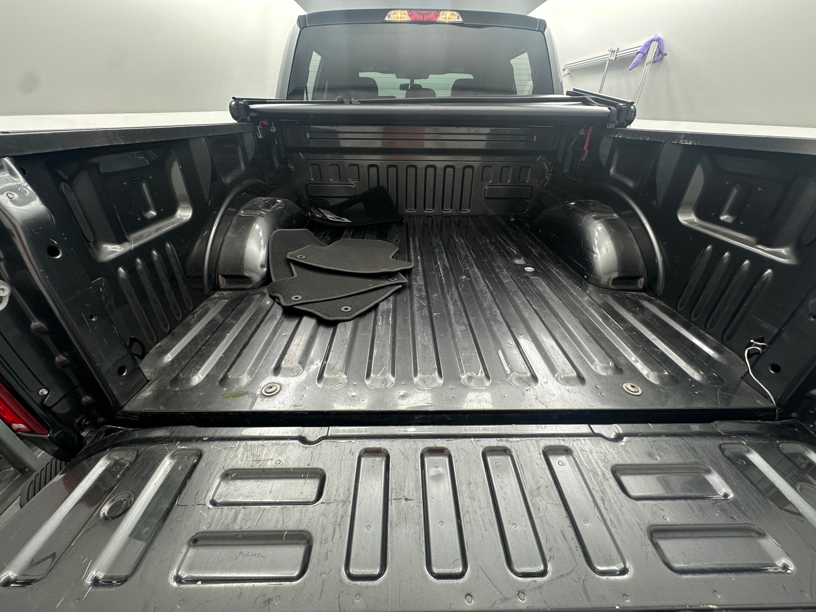 Thumbnail: 2019 Ford Econoline - 7