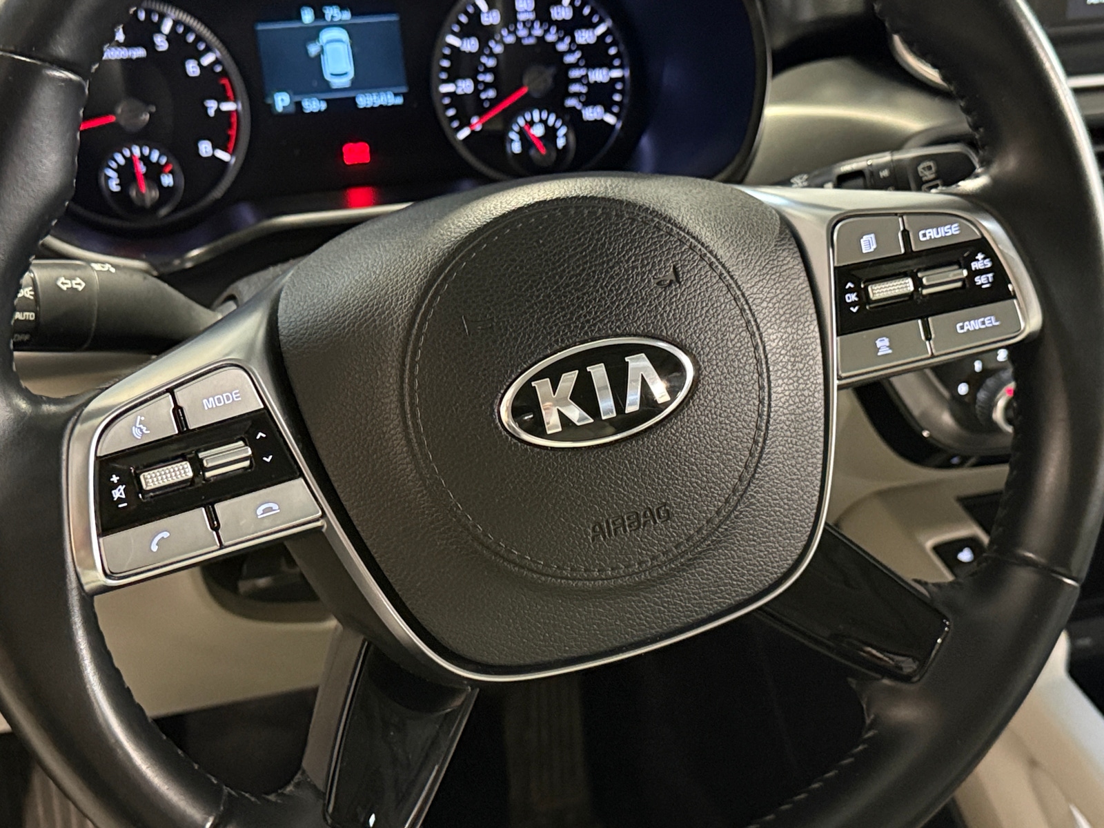 Thumbnail: 2020 Kia Telluride - 4