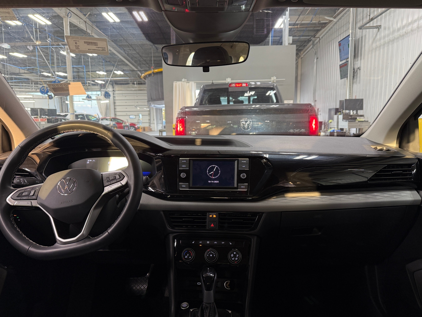 Thumbnail: 2024 Volkswagen Taos - 3