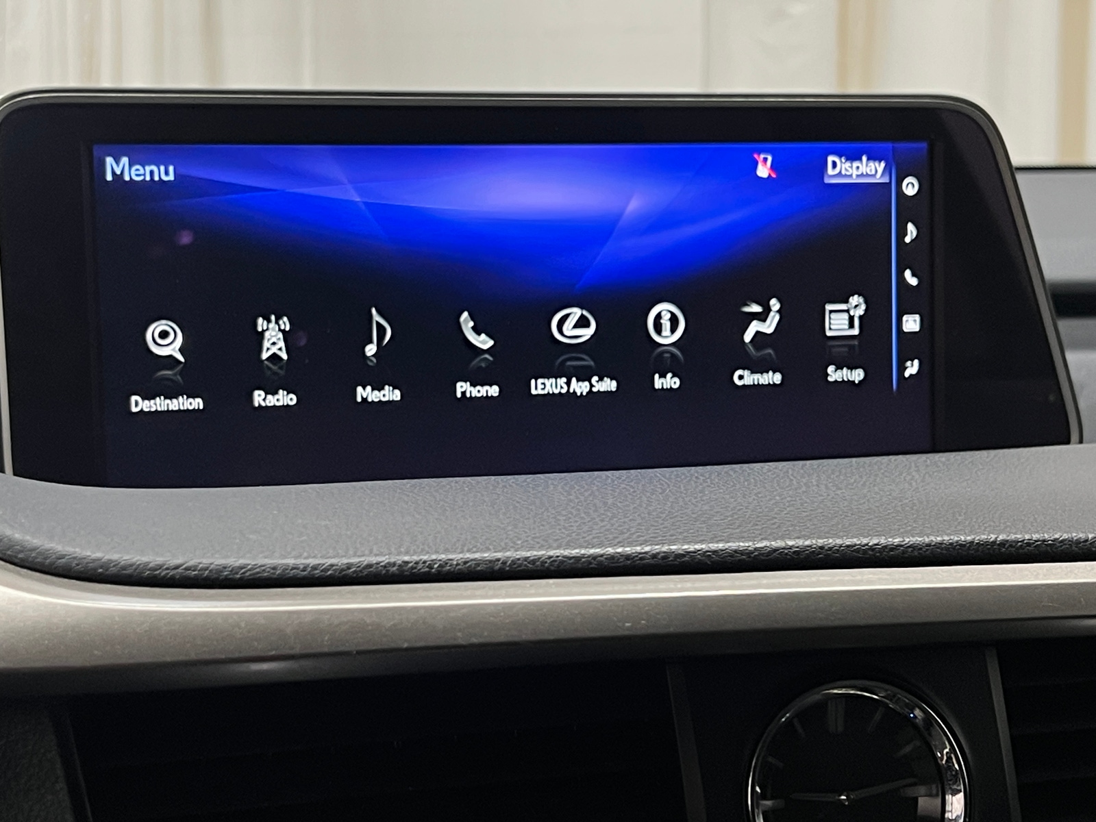 Thumbnail: 2018 Lexus RX - 3