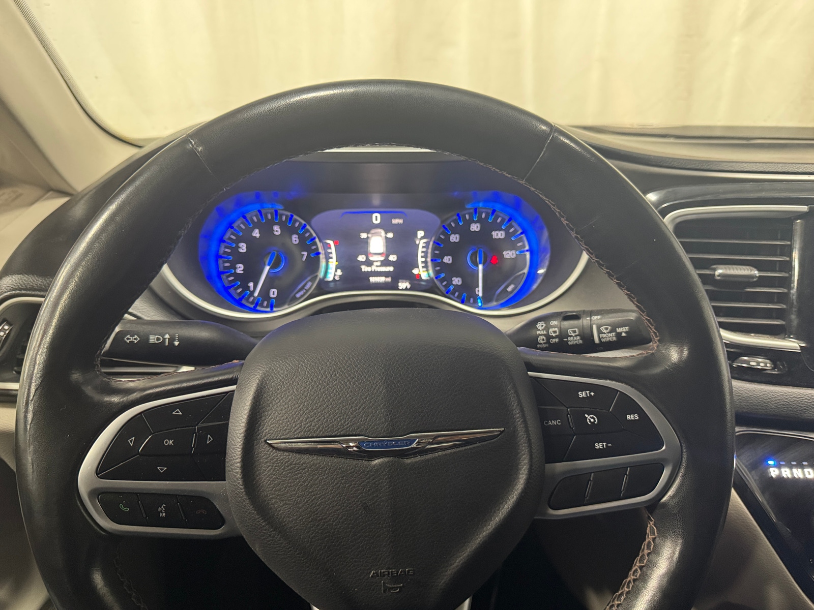 Thumbnail: 2020 Chrysler Pacifica - 4