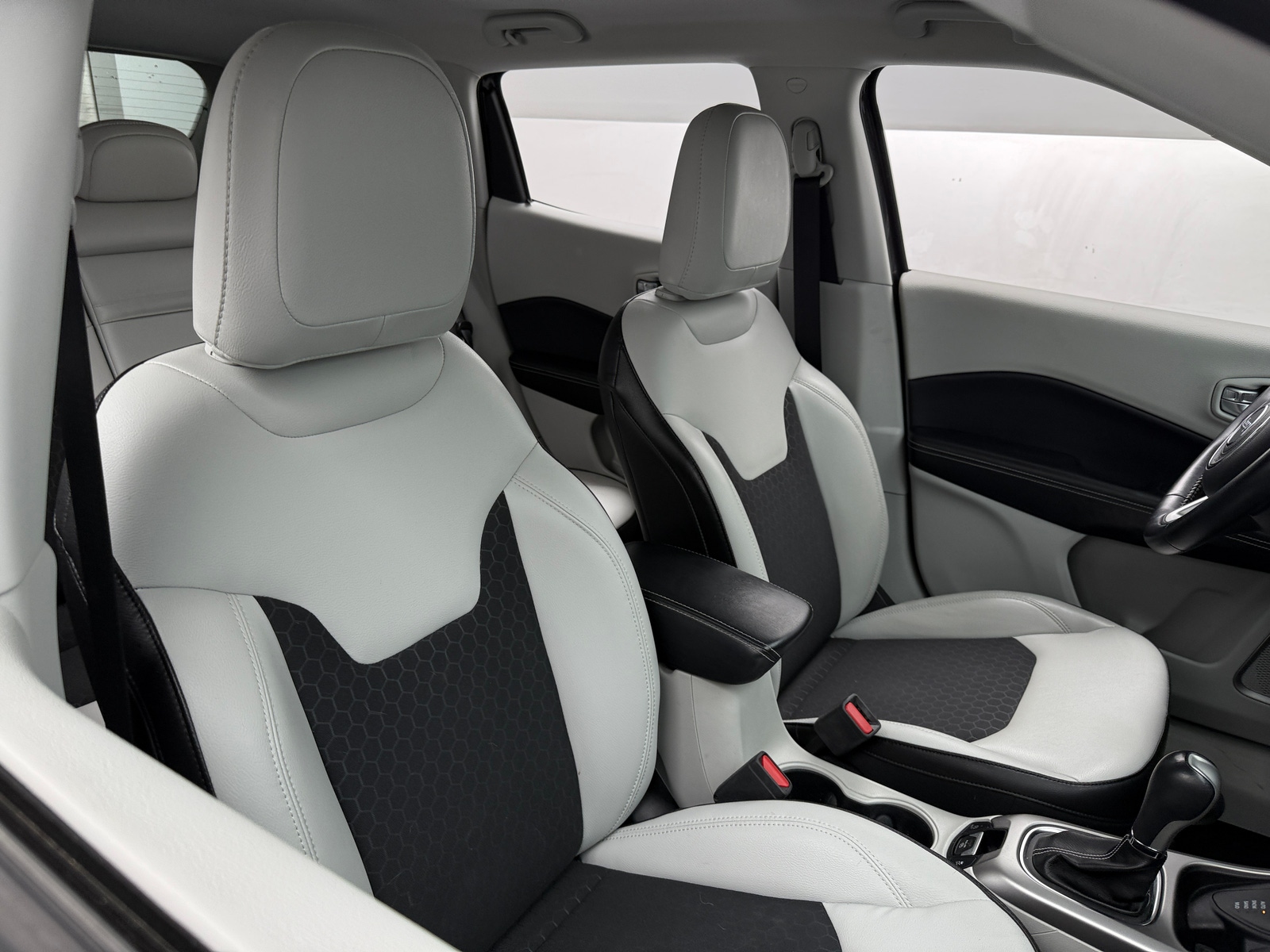 Thumbnail: 2018 Jeep Compass - 2